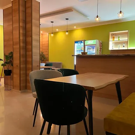 Apartment вихрен-стаи и за гости