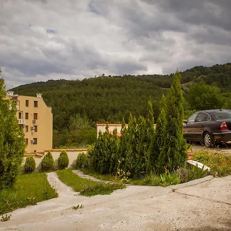 Διαμέρισμα вихрен-стаи и за гости
